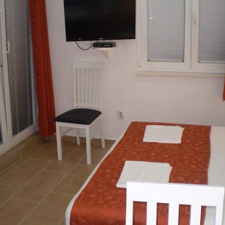 Apartments Tare, Free Parking Vodice Exteriör bild