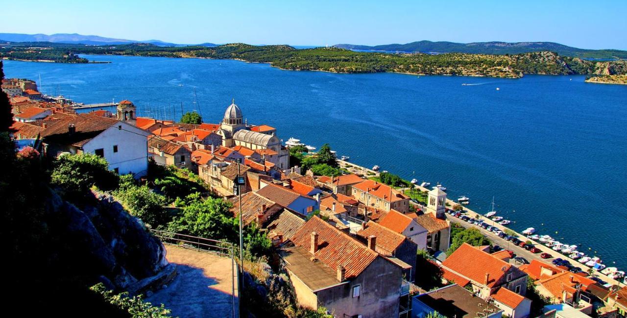 Apartments Tare, Free Parking Vodice Exteriör bild