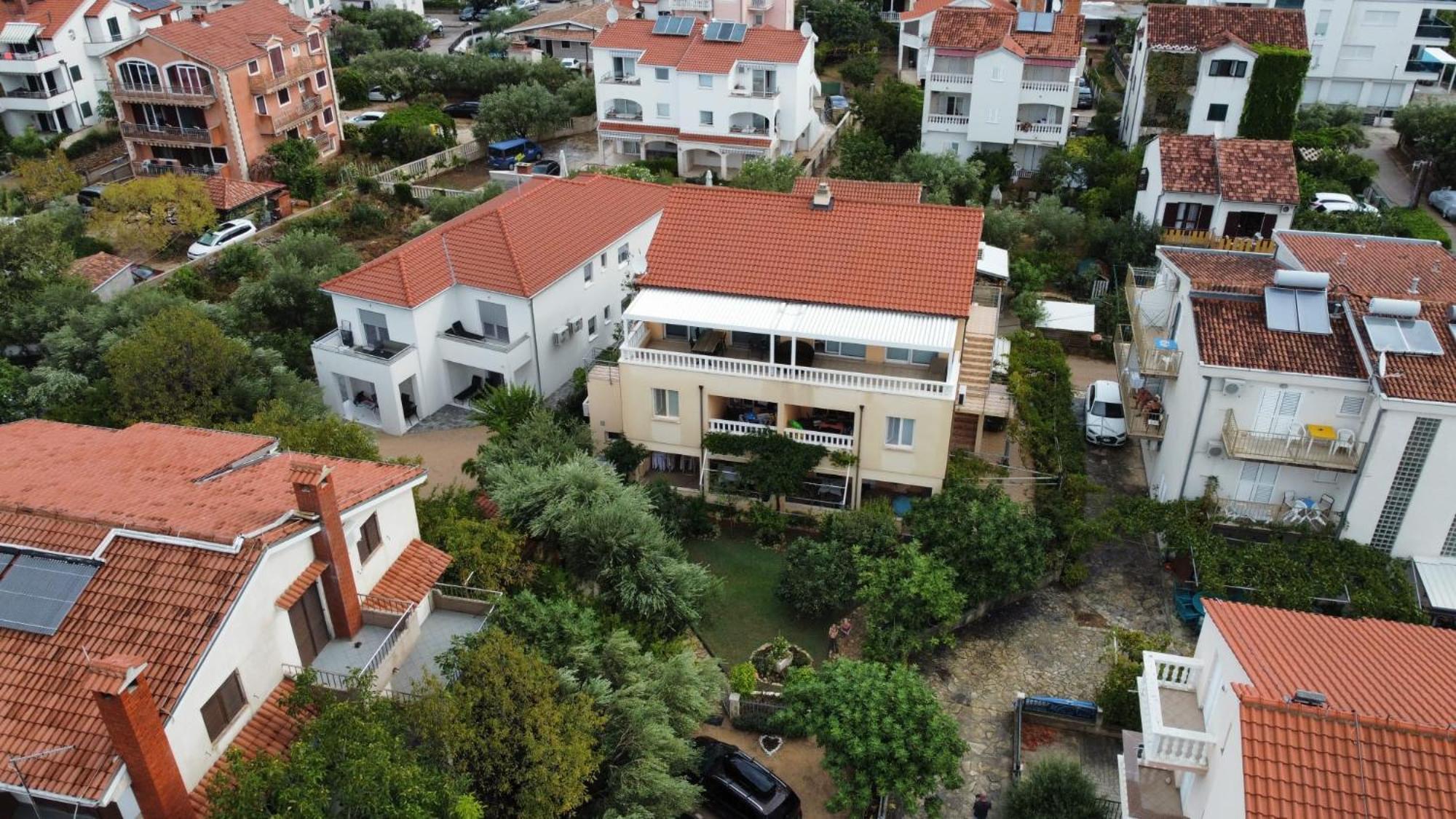 Apartments Tare, Free Parking Vodice Exteriör bild