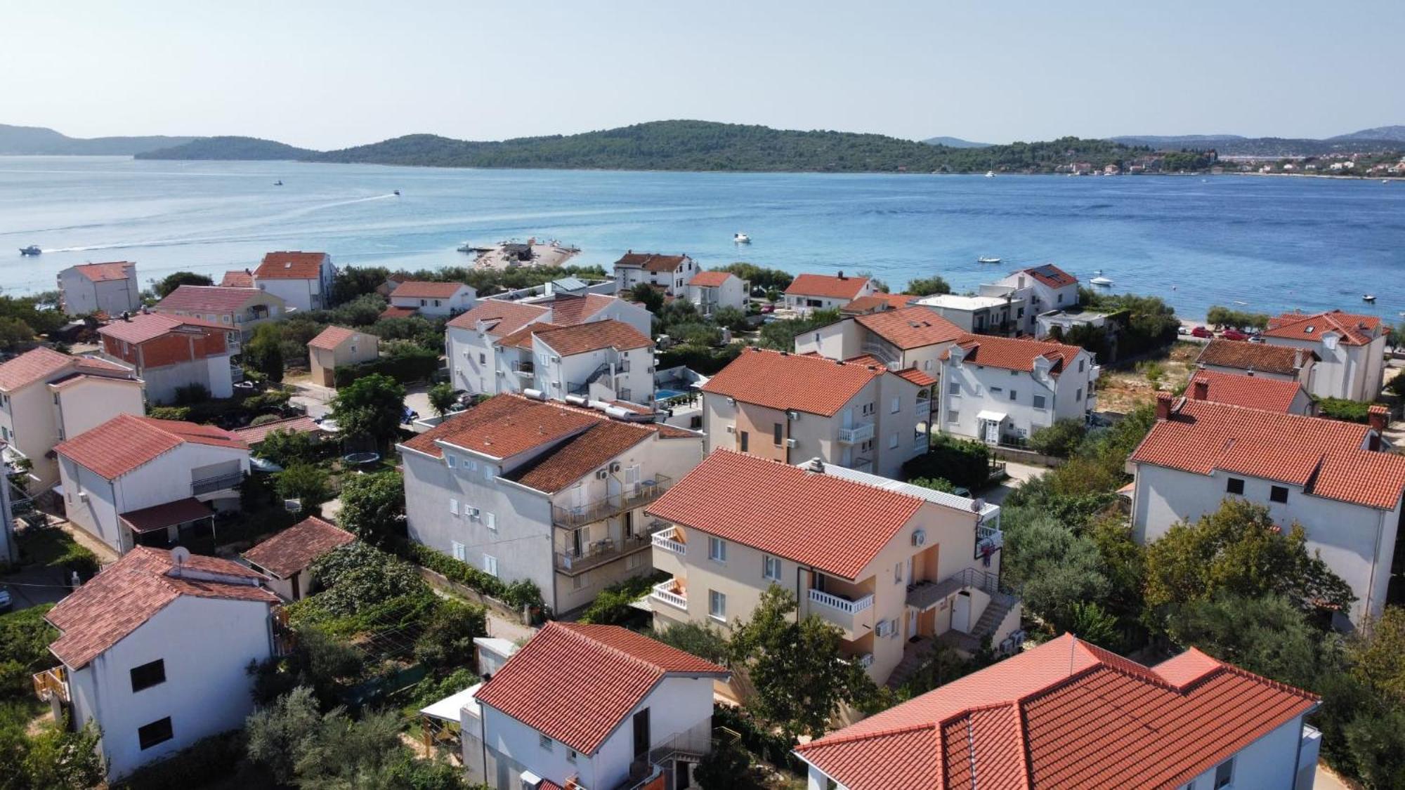 Apartments Tare, Free Parking Vodice Exteriör bild