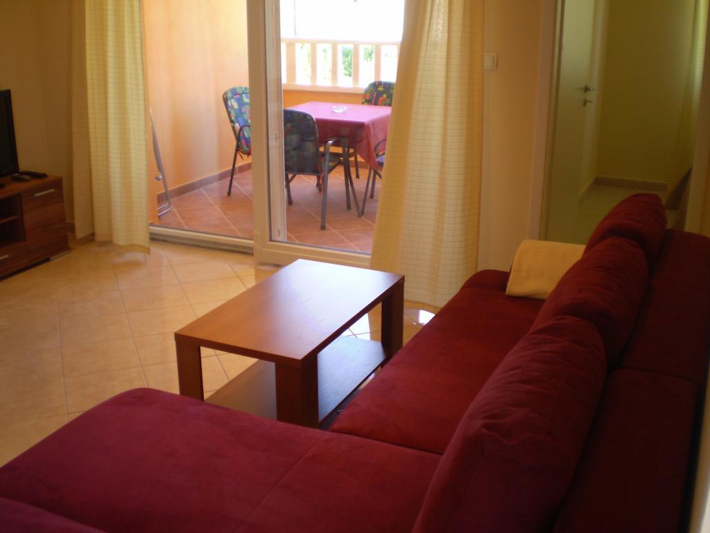 Apartments Tare, Free Parking Vodice Rum bild