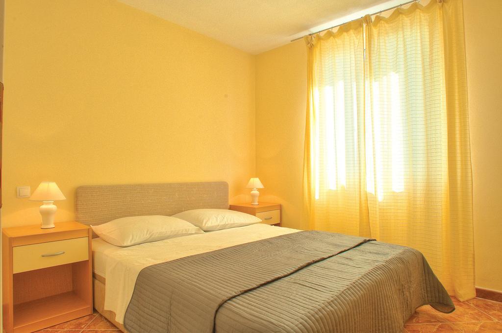 Apartments Tare, Free Parking Vodice Rum bild